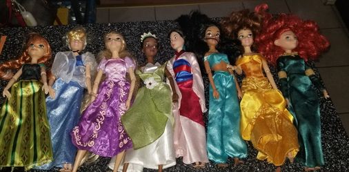 Disney Princess Dolls