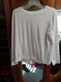 Unique Top With Lace And Zipper In The Back