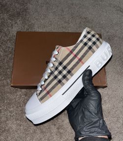 Burberry Shoes