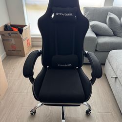GTPLAYER gaming chair for sale.