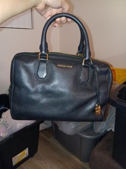 Michael kors black purse