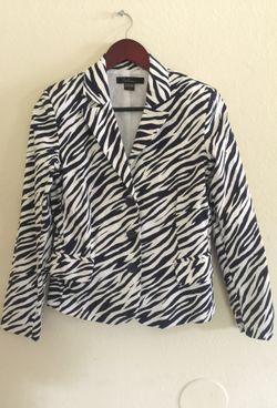 Blazer size s