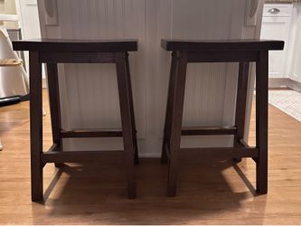 Counter Stools Set of 2 – Dark Wood – Good Condition