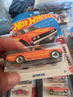 hot wheels Datsun truck