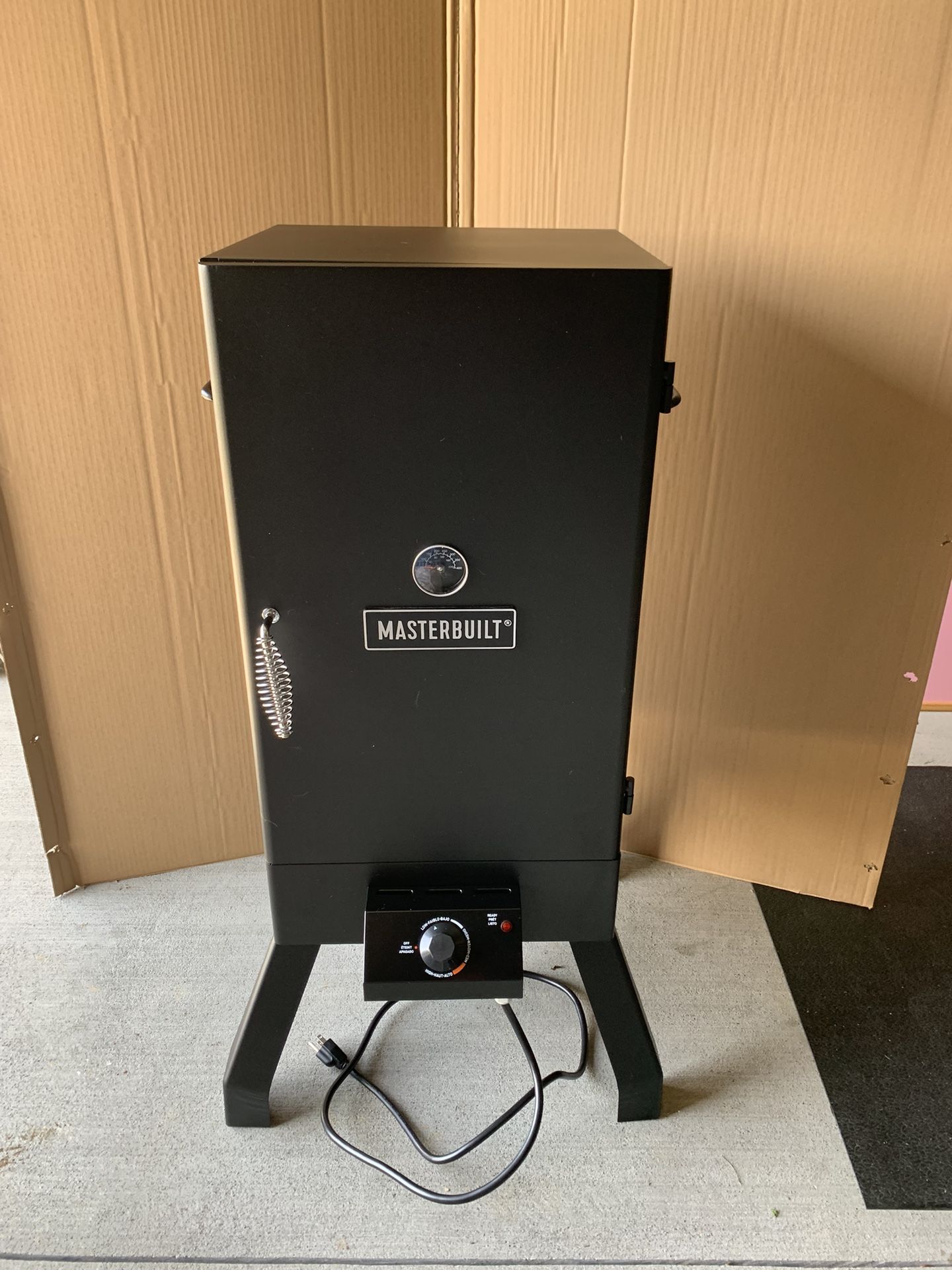 Masterbuilt Electric Smoker: