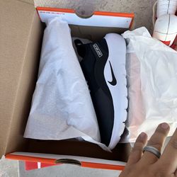 Flex runner gs youth shoes 5Y