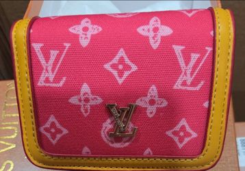 Cute crossbody