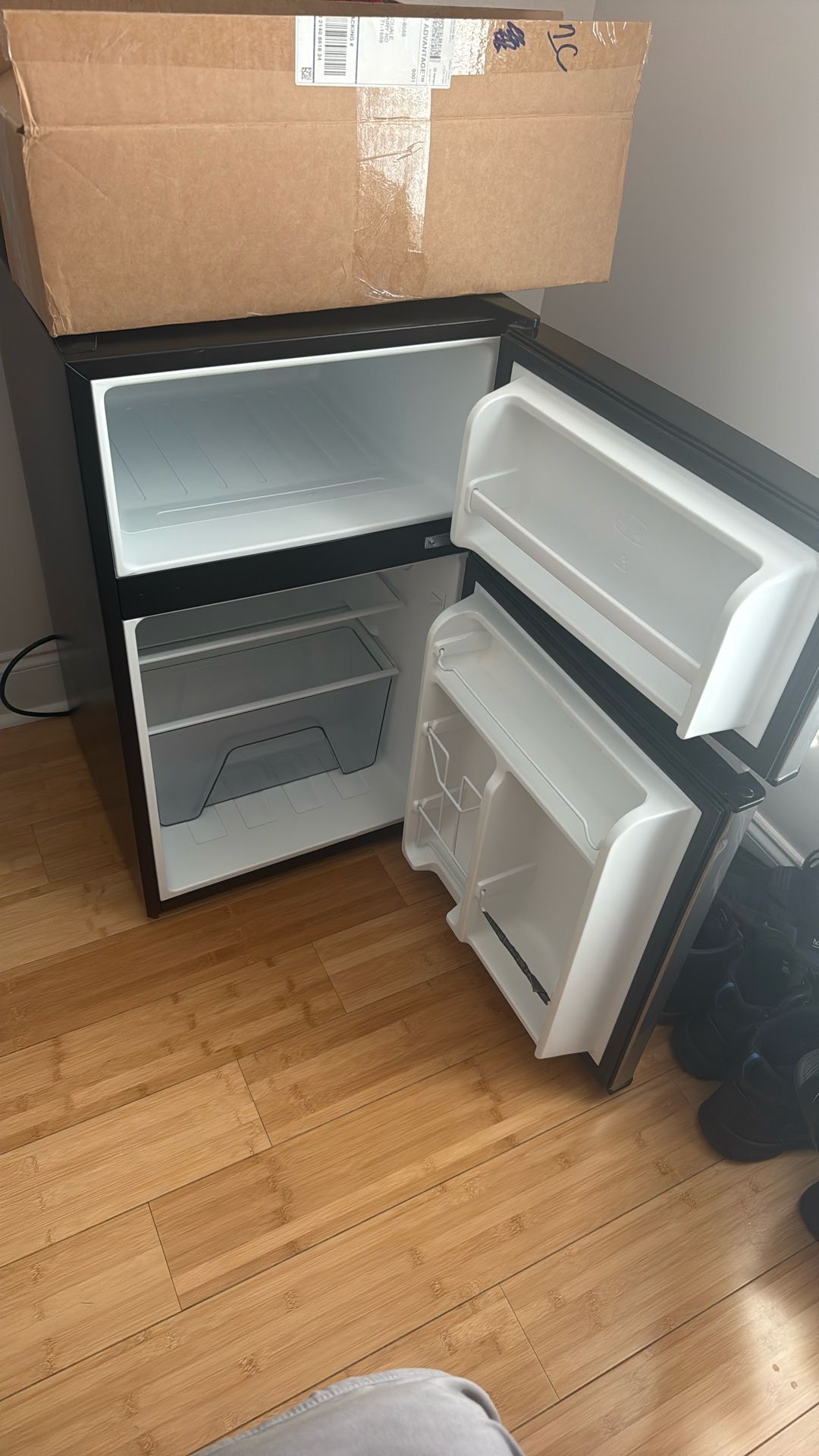 Galanz Mini Fridge