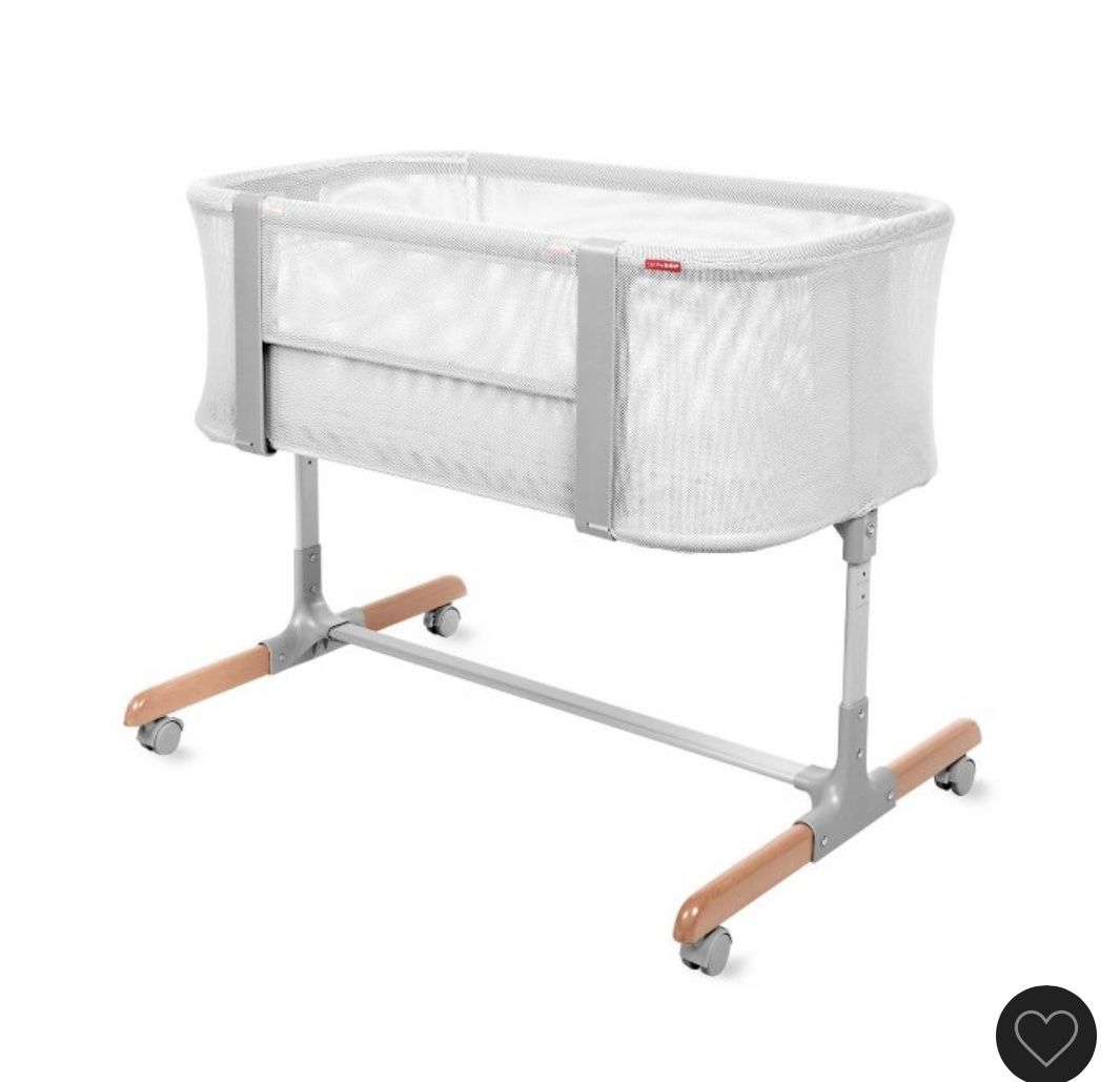 Skip Hop Cozy-Up 2-in-1 Bedside Sleeper & Bassinet