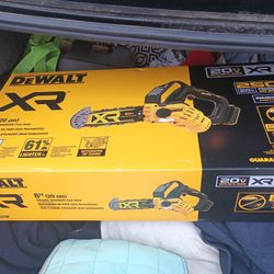 20v DeWalt Pruning Chainsaw 