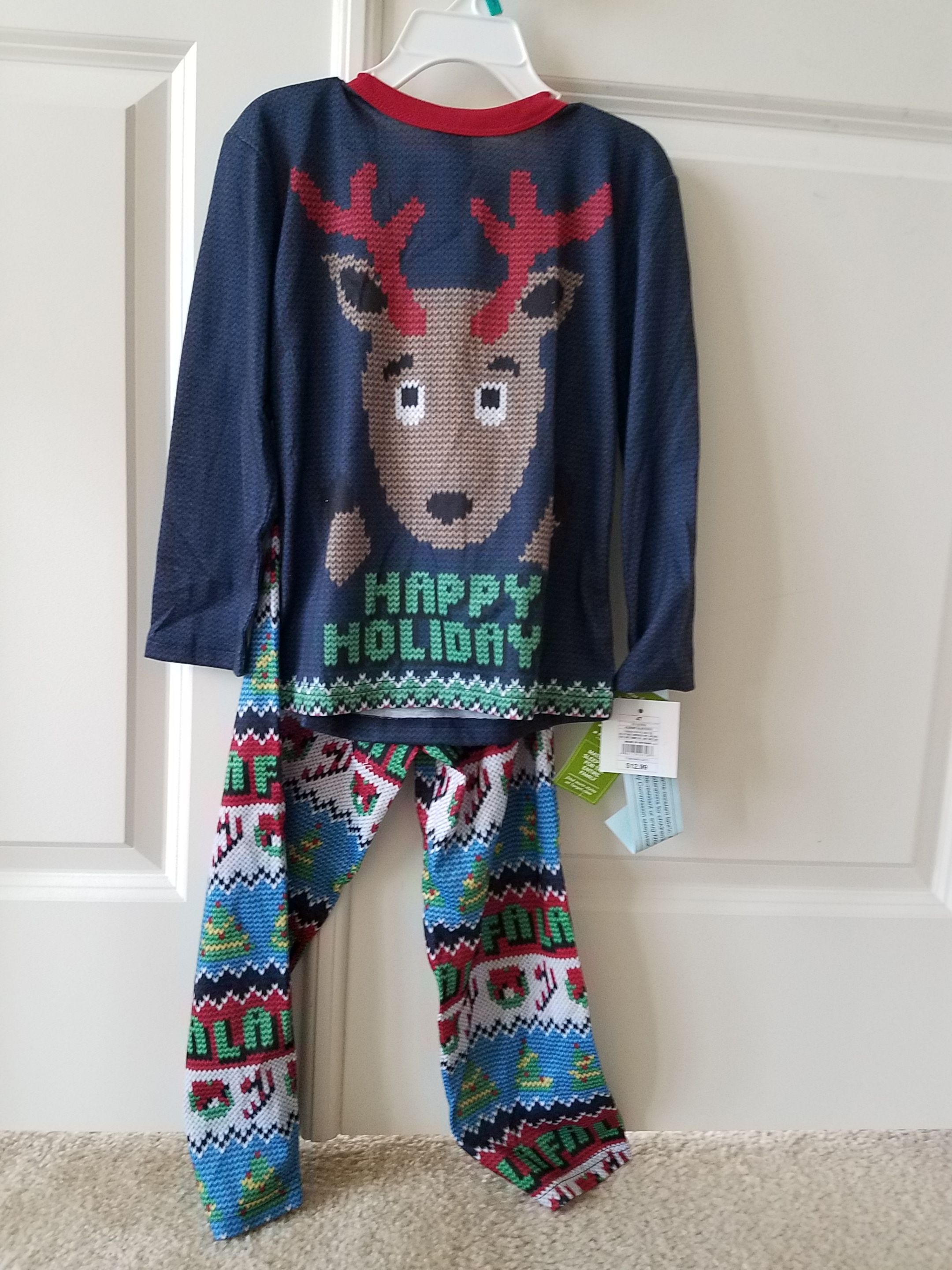 Kids clothes New with tags holiday pajamas size 4T - $10 price firm