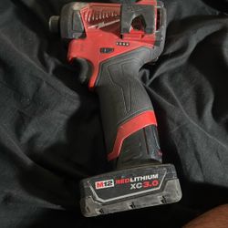 Milwaukee M12 Impact Driver