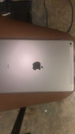 Apple iPad 10th Generation (Wi-Fi + Cellular – AT&T)