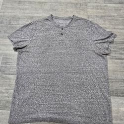 American Eagle Men's Size XL Vintage Tshirt