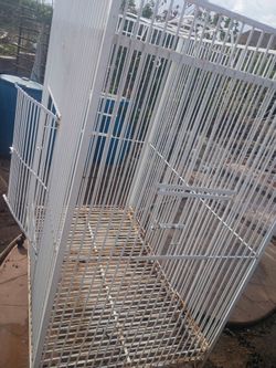 Heavy Duty Large Parrot Cage / Avery