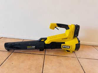 Ryobi Cordless Leaf Blower w/ Charger – Works Great