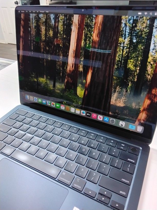 APPLE MACBOOK AIR M2