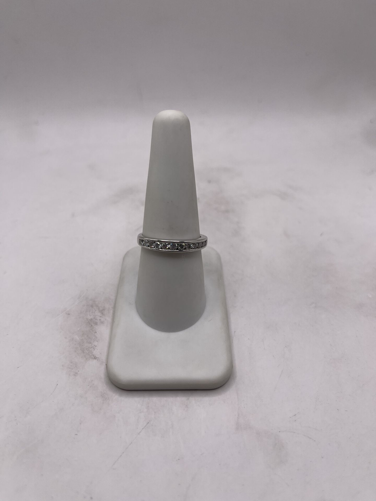 14kt Gold Engagement Style Band w/ Diamonds