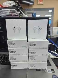 Apple AIRPOD 4 BRAND NEW SEALED 100% AUTHENTIC
