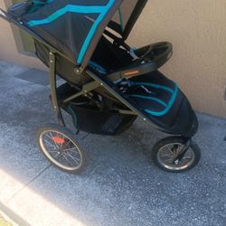 Graco Three Wheel Jogging/walking Stroller 