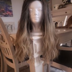 Multi Colored Blond Brunett Beautiful wig.