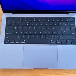 APPLE MacBook Pro 14” with 1TB SSD and AppleCare+ till 2026!