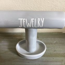 New Rae Dunn- “Jewelry” Holder 