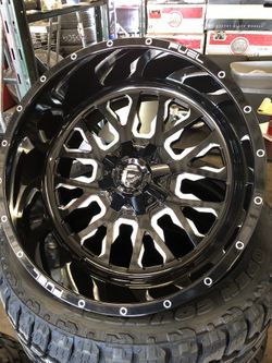 20x10 FUEL STROKE WHEELS