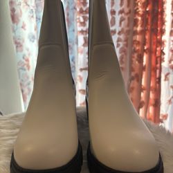 White leather Tinstree boots with black sole 