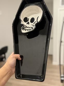Skull Tray And Coffin 