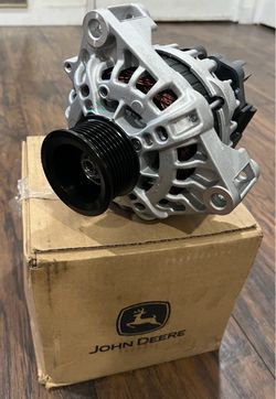 John Deere Alternator with Pulley DZ123153 14v 90A