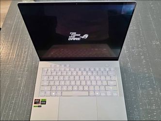 ASUS ROG Zephyrus G14 w/RTX 5070ti  and 1TB SSD
