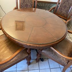 Leather table and chairs - $150 (Bellevue)