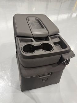2021-2026 Chevy Tahoe/ Silverado center console seat