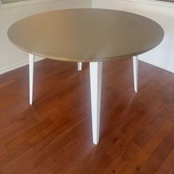Round Dining Table