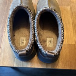 Uggs Size 9 