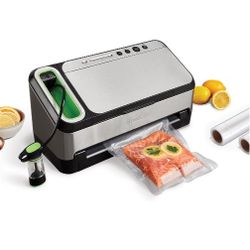 FoodSaver V4400 2-in-1 Vacuum Sealer Machine with Automatic Vacuum Sealer Bag Detection and Starter Kit
