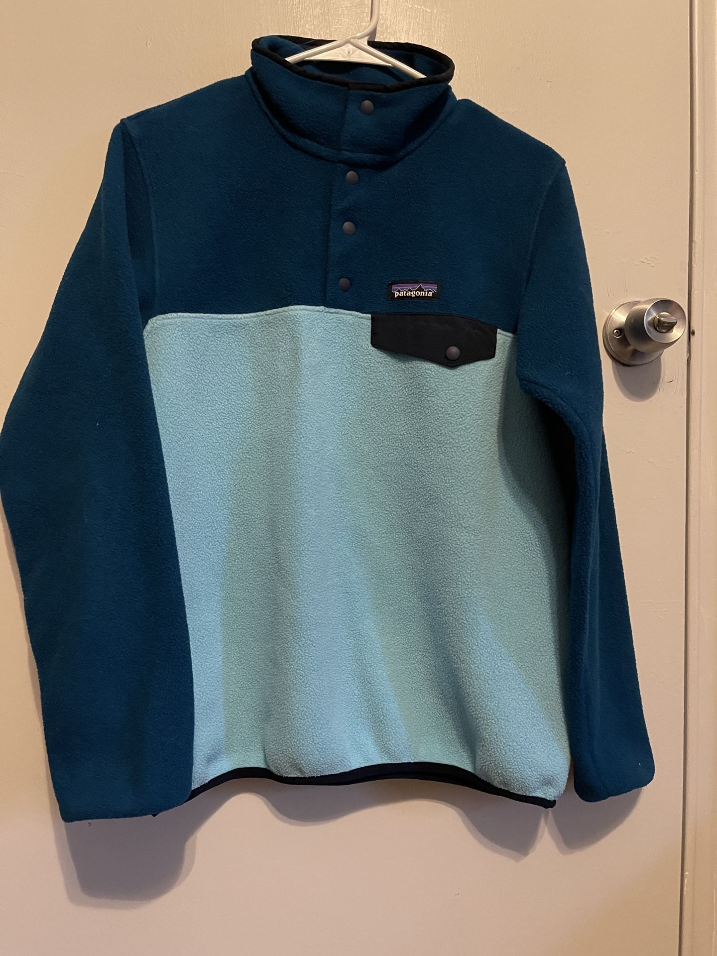 PATAGONIA SWEATER SIZE S