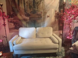 LOVE SEAT