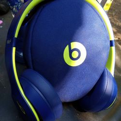 Seahawks Beats Brand New 60$