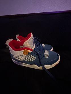 Jordan 4’ French blue youth