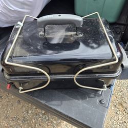 Weber PORTABLE gas Grill