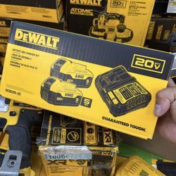 Dewalt 20v Battery And Charger Kit 