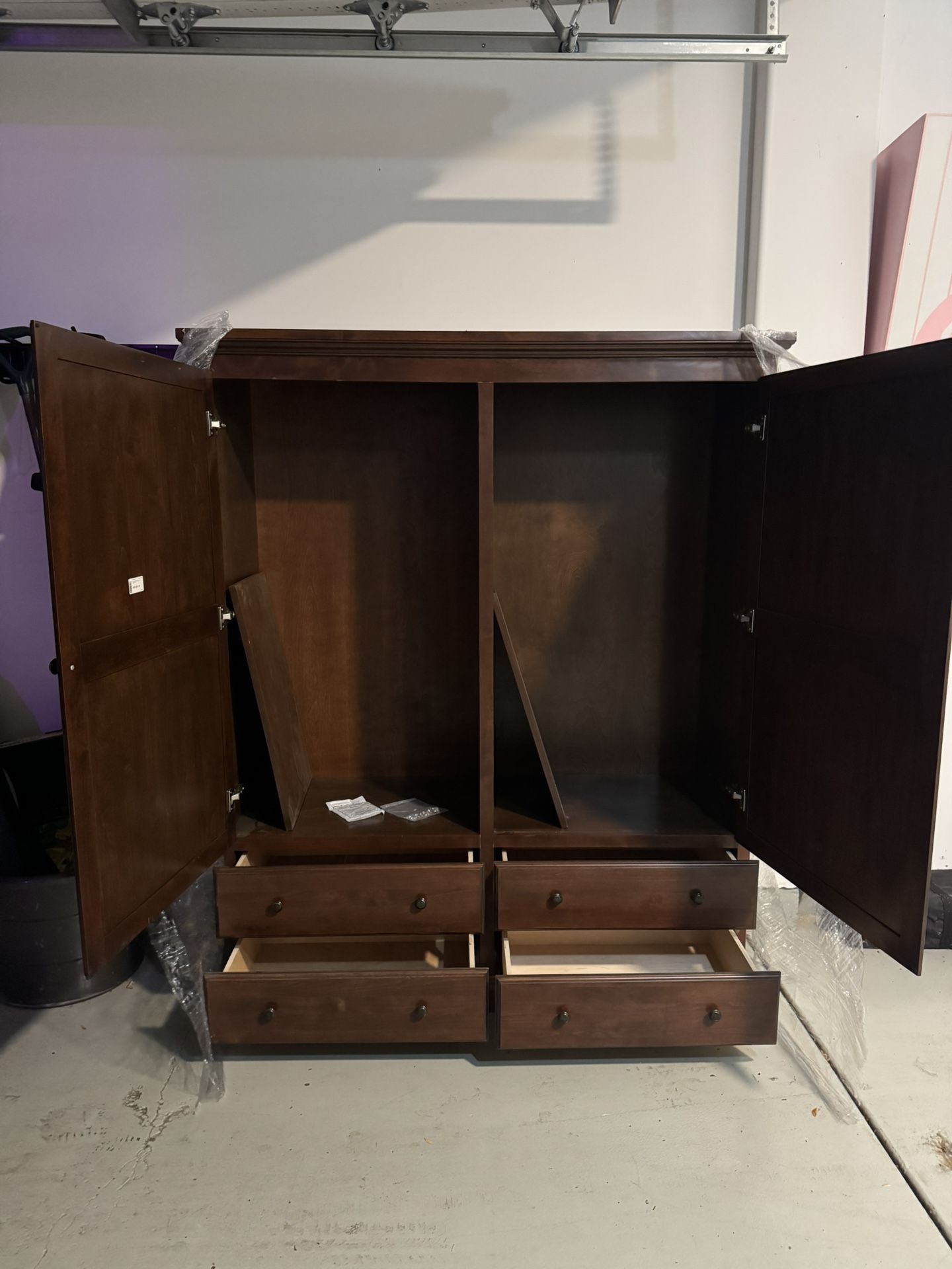 Wardrobe Dresser