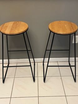 Set of 2 Modern Wood Top Bar Stools