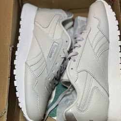 Reebok Sneakers Size 6,5