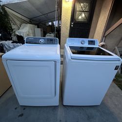 Samsung Washer & Gas Dryer Set 