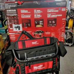 MILWAUKEE PACKOUT TOOL BAG 