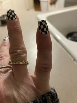 Cute crown like ring