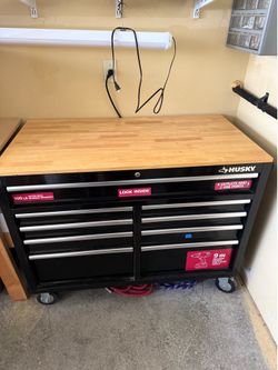 Husky Tool Bench